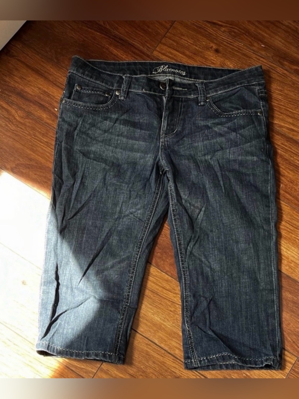 vintage Bluenotes dark wash denim capri pants size 28